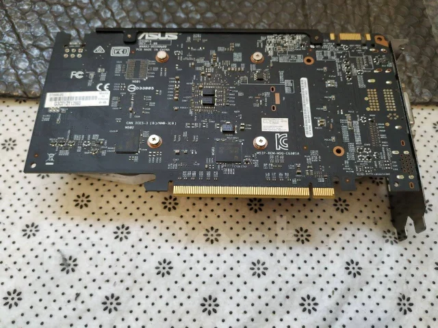 GeForce GTX 950 ����