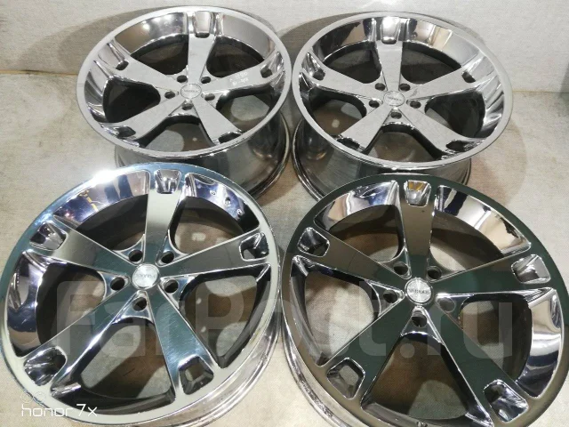 Fabulous Various. 9.0/10.0x20", 5x114.3, ET36/36. ��� ����� �� �������� ����