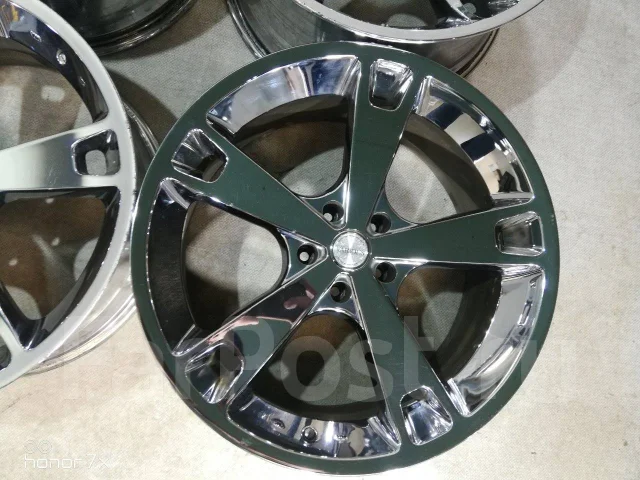 Fabulous Various. 9.0/10.0x20", 5x114.3, ET36/36. ��� ����� �� �������� ����