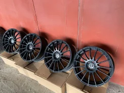 Enkei RS05. 7.5x18", 5x100, ET50 ����