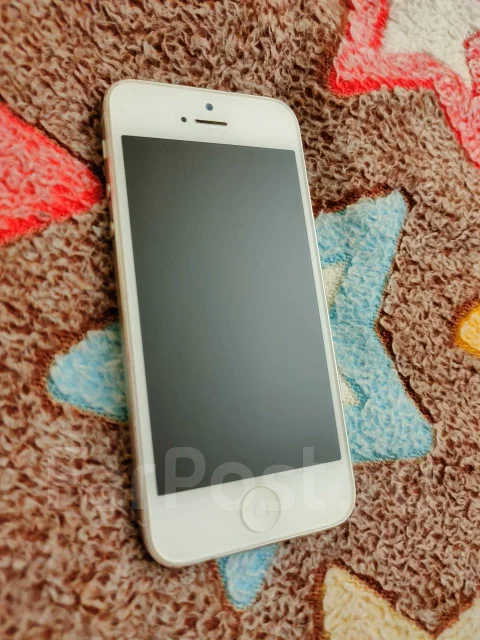 Apple iPhone 5. �/�, �����, 4G LTE ����