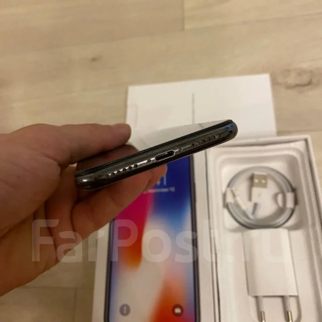 Apple iPhone X. �/�, ������, 3G, 4G LTE, 5G, ����������, NFC ����
