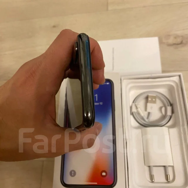 Apple iPhone X. �/�, ������, 3G, 4G LTE, 5G, ����������, NFC ����