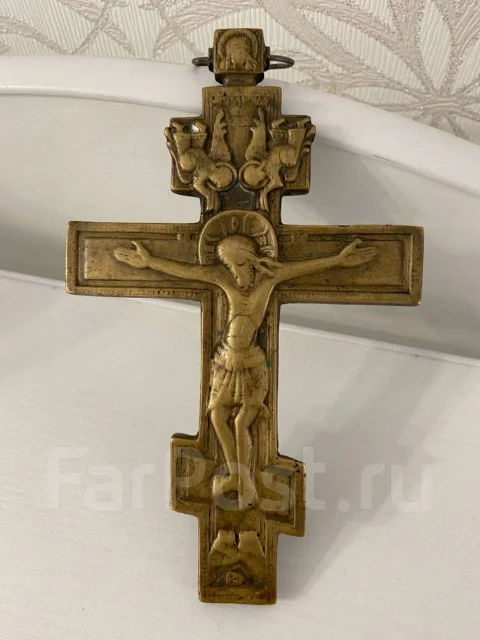 Старинный крест распятие