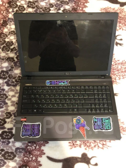 Asus K55N. 15.6", 1 900����, ��� 4 ��, ���� 582���, WiFi: 1, Bluetooth: 1, ����������� �� 8��. ����