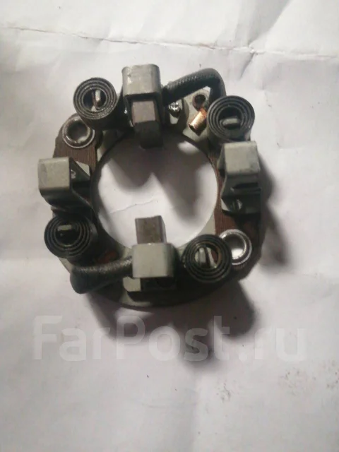 �������������� �������� TD42 12v 23330C8600 ����