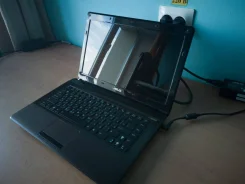 Asus K42JC. ��� 4 ��, ���� 350���, WiFi, Bluetooth ����