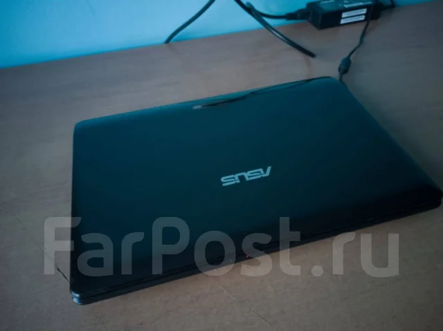 Asus K42JC. ��� 4 ��, ���� 350���, WiFi: 1, Bluetooth: 1 ����