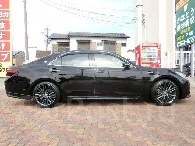 Toyota Crown. ��������, ������, 2.5 (178��.�.), ������, �/�. ��� ����� �� ������������ ����