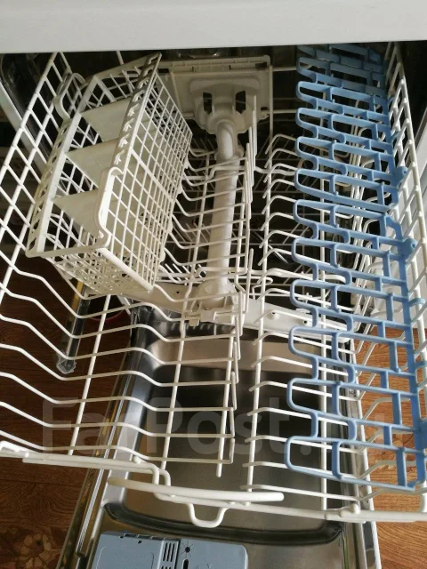 Indesit ����