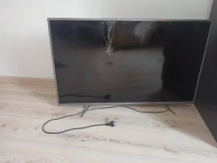 DEXP F43D7000Q ����