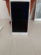 Meizu M6. �/�, 16 ��, �����, 4G LTE ����