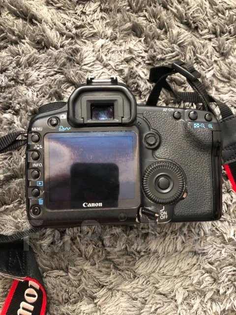 Canon EOS 5D Mark II ����