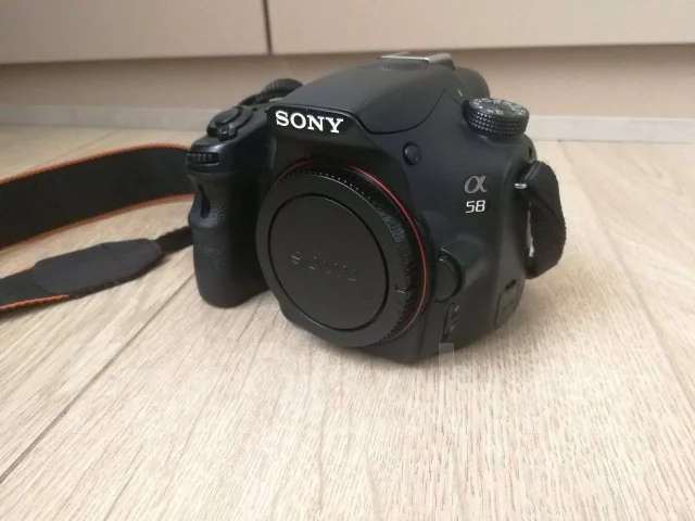Sony Alpha SLT-A58 Kit. 20 � ����� ��, ���: 14� � ����� ����