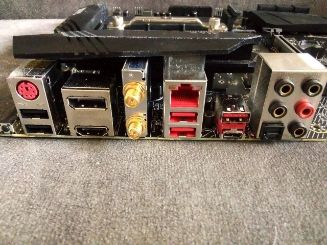 AMD B450 ����