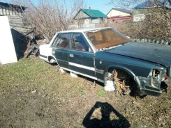 Nissan Laurel. HJC32, RB 20 I CA18S ����