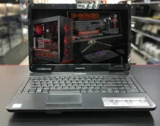eMachines E525. 15.6", 2,2����, ��� 2048 ��, ���� 160���, WiFi: 1 ����