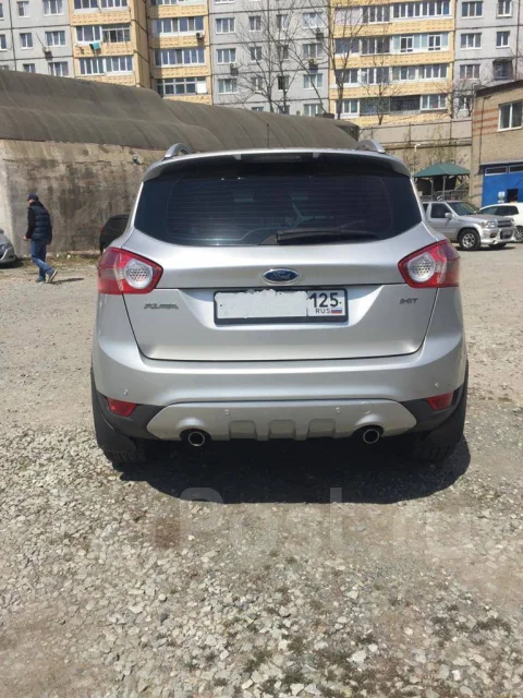 Ford Kuga. WF0RXXGCDR9R69084 ����