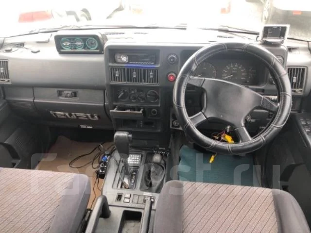 Isuzu Bighorn. �������, 4wd, 3.1 (125��.�.), ������, 180����. ��, �/�. ��� ����� �� ������������ ����