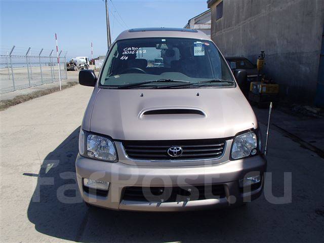 Toyota noah cr50