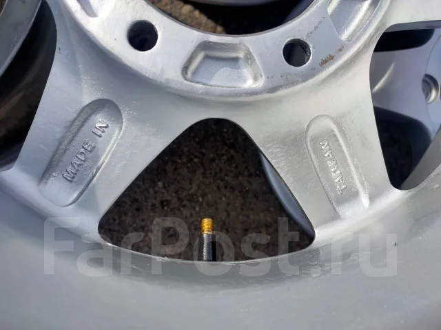 MAXX Wheels. 7.0x15", 6x139.7, ET15, �� 108���. ����