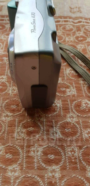 Canon PowerShot A30. ����� 4-� ��, ���: 7� ����