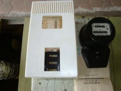 ����� ���. ����