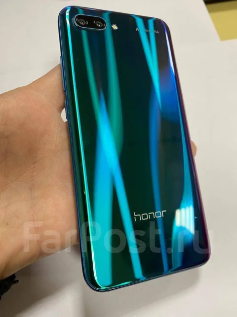 Honor 10. �/�, �������, 3G, 4G LTE, Dual-SIM, NFC ����