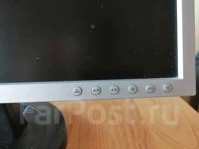 Samsung. 19" ����