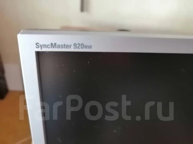 Samsung. 19" ����