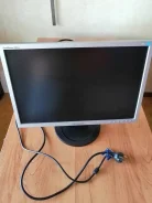 Samsung. 19" ����