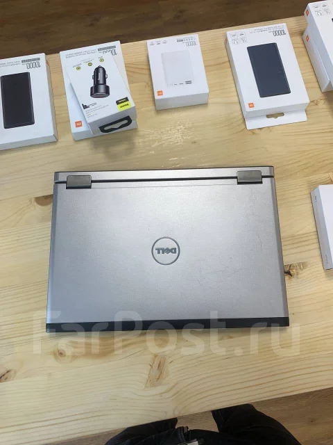 Dell Vostro V13. 13.3", 2����, ��� 4 ��, ���� 500���, WiFi: 1, Bluetooth: 1 ����