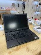 Dell Vostro V13. 13.3", 2����, ��� 4 ��, ���� 500���, WiFi: 1, Bluetooth: 1 ����
