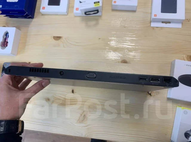 Dell Vostro V13. 13.3", 2����, ��� 4 ��, ���� 500���, WiFi: 1, Bluetooth: 1 ����