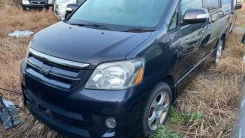 Toyota Noah. AZR65, 1AZFSE ����