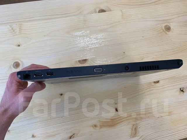 Dell Vostro V13. 13.3", 2����, ��� 1024 ��, ���� 500���, WiFi: 1, Bluetooth: 1 ����