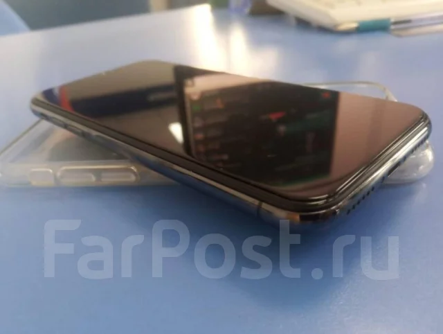 Apple iPhone X. �/�, �����, 3G, 4G LTE, NFC ����
