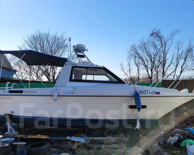 Tohatsu. 1993 ���, ����� 5,9��., ��������� ���������, 140��.�., ������ ����