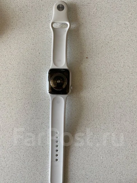 Apple Watch Series 5. GPS, NFC ����