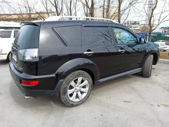 Mitsubishi Outlander. ��������, 4wd, 2.4 (170��.�.), ������, 136 000����. �� ����