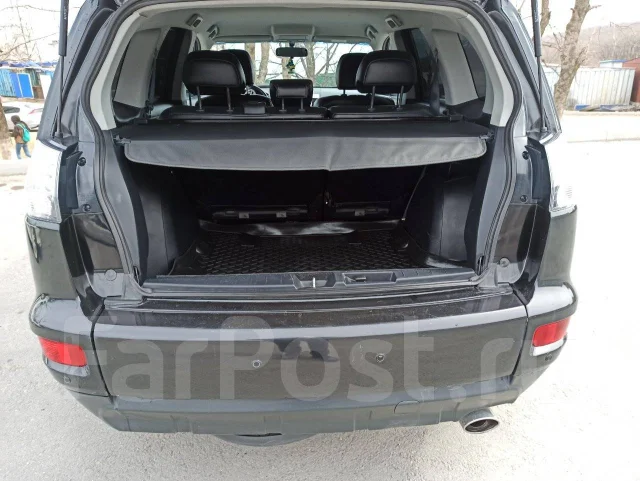 Mitsubishi Outlander. ��������, 4wd, 2.4 (170��.�.), ������, 136 000����. �� ����