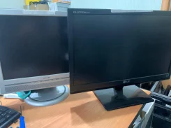 Asus. 19" ����