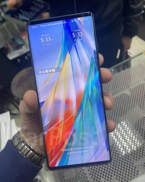 LG Wing. �/� ����