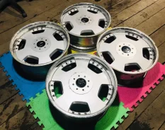 RAYS Arthur Exchange. 8.0/9.0x18", 4x114.3, 5x114.3, ET34/34, �� 73���. ����