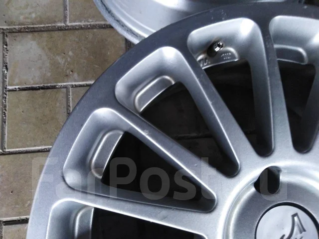 RAYS Versus Turismo. 6.5x15", 4x100, ET35 ����