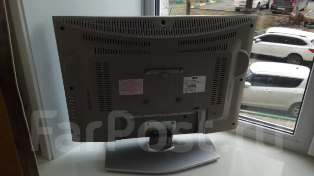 LG RZ. LCD (��) ����