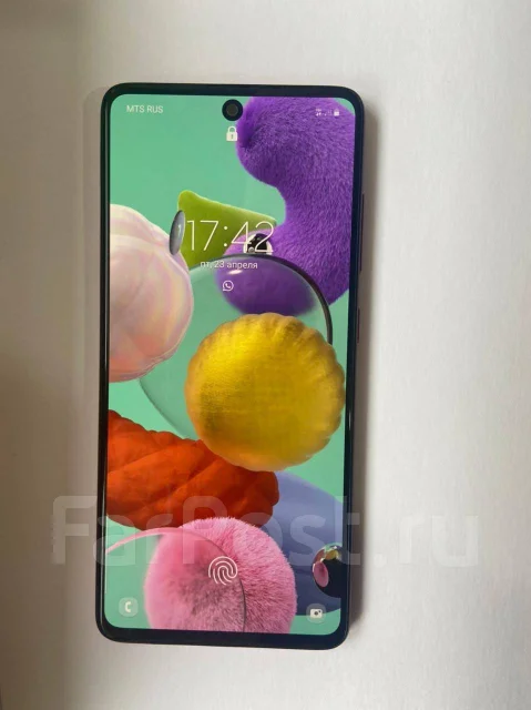 Samsung Galaxy A51. �/�, �������, 3G, 4G LTE, Dual-SIM, NFC ����