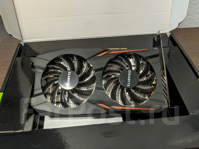 GeForce GTX 1050 ����
