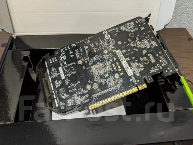 GeForce GTX 1050 ����