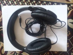 Sennheiser HD 180 ����